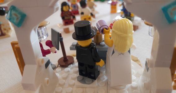 Una cerimonia di Lego