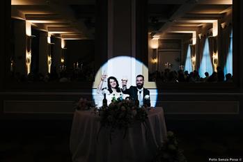 Due sposi illuminati da un faro - Villa Moroni Stezzano