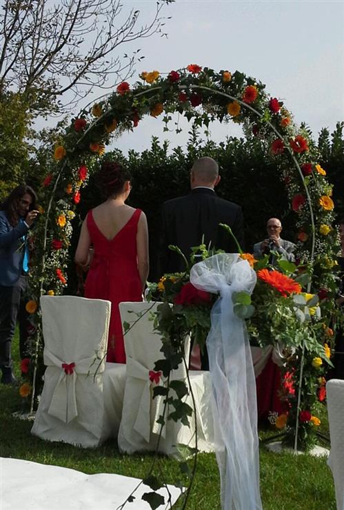 Un matrimonio all'aperto
