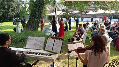 Musicisti durante una cerimonia
